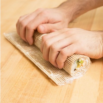 Esteira de Bamb� para Sushi 240x240mm 50un