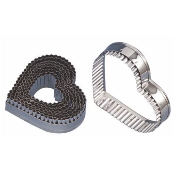 Conjunto de 9 Formas Cortantes em Inox para Pastelaria - Corao Semi-dentado 60-140mm