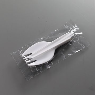 Garfo de Plstico Branco Dobrado 106mm 10000un