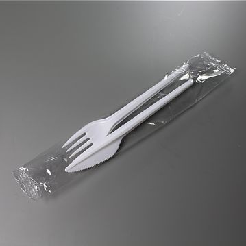 Conjunto de Garfo + Faca de Plstico Branco Econmico 162mm 1000un